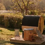 Maison Luxe Bord De Seine Avec Piscine & Services Muids