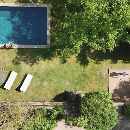 Hotel Maison Luxe Bord De Seine Avec Piscine & Services *