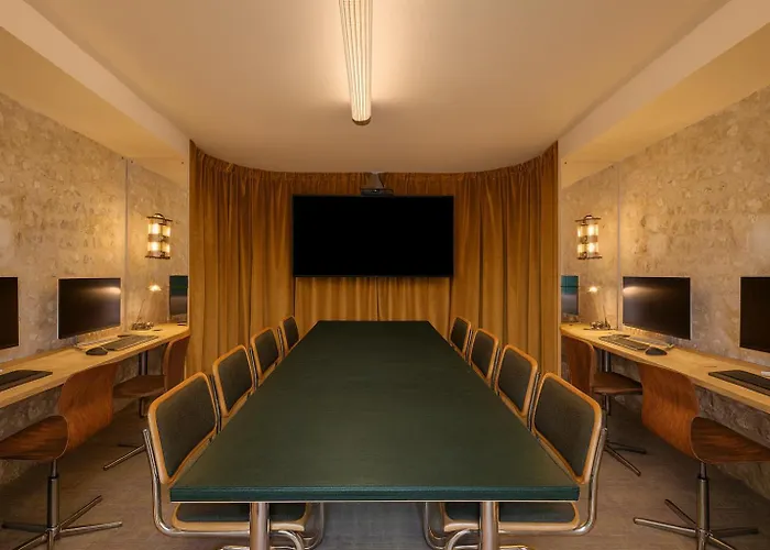 Riverside With Pool In Normandy Muids