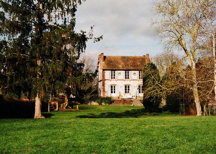 Riverside With Pool In Normandy Villa *